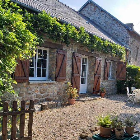 La Sauniere - Chez Helene - Gites En Baie Champeaux ภายนอก รูปภาพ