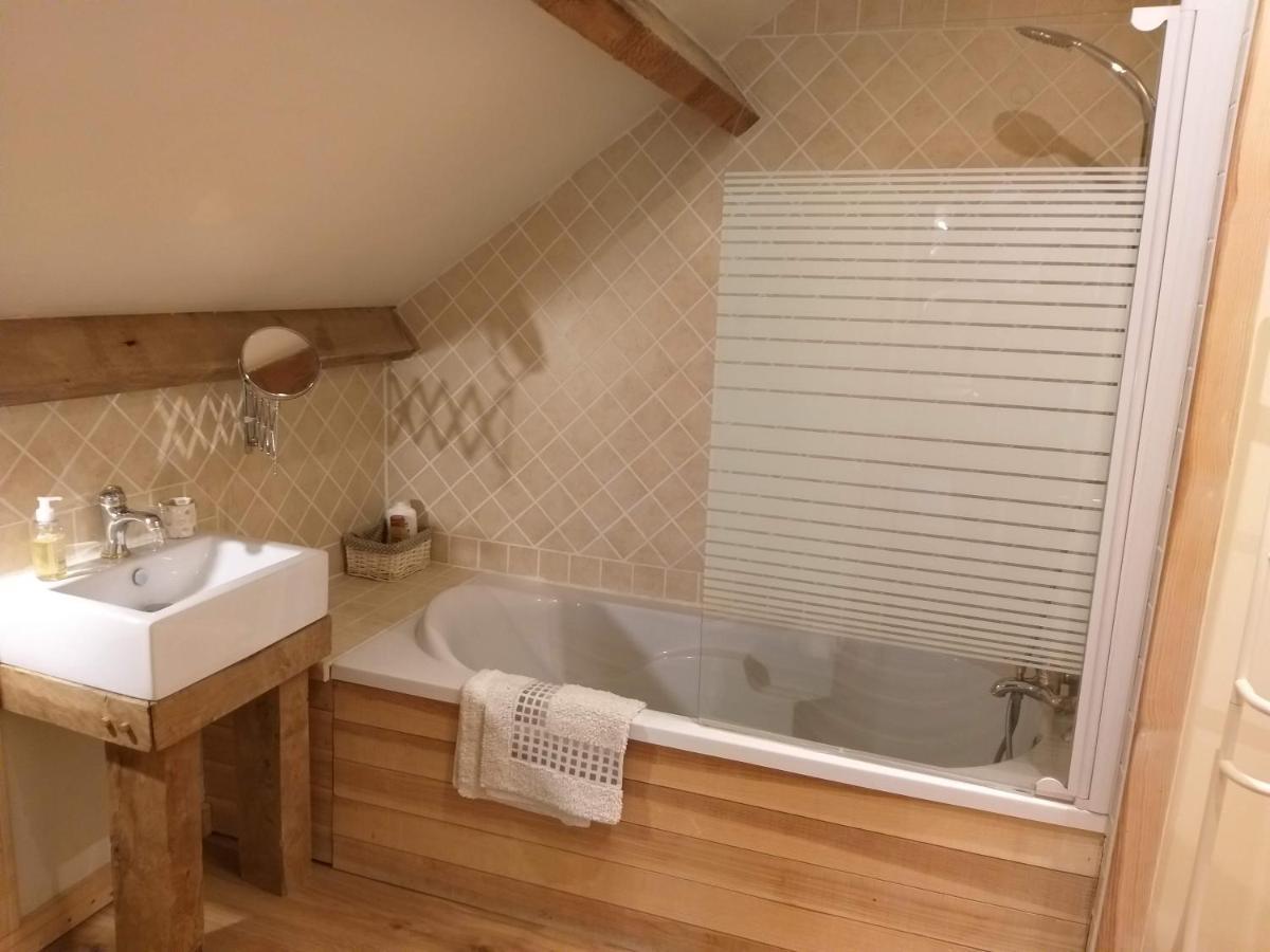 La Sauniere - Chez Helene - Gites En Baie Champeaux ภายนอก รูปภาพ